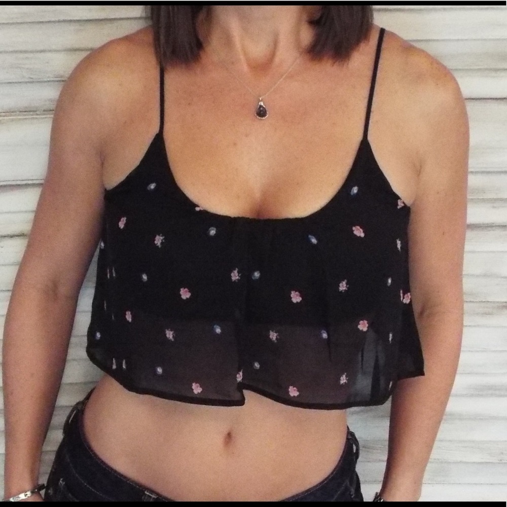 💚LAST 1 Floral Chiffon Ruffle Crop W/Bra Top 0317